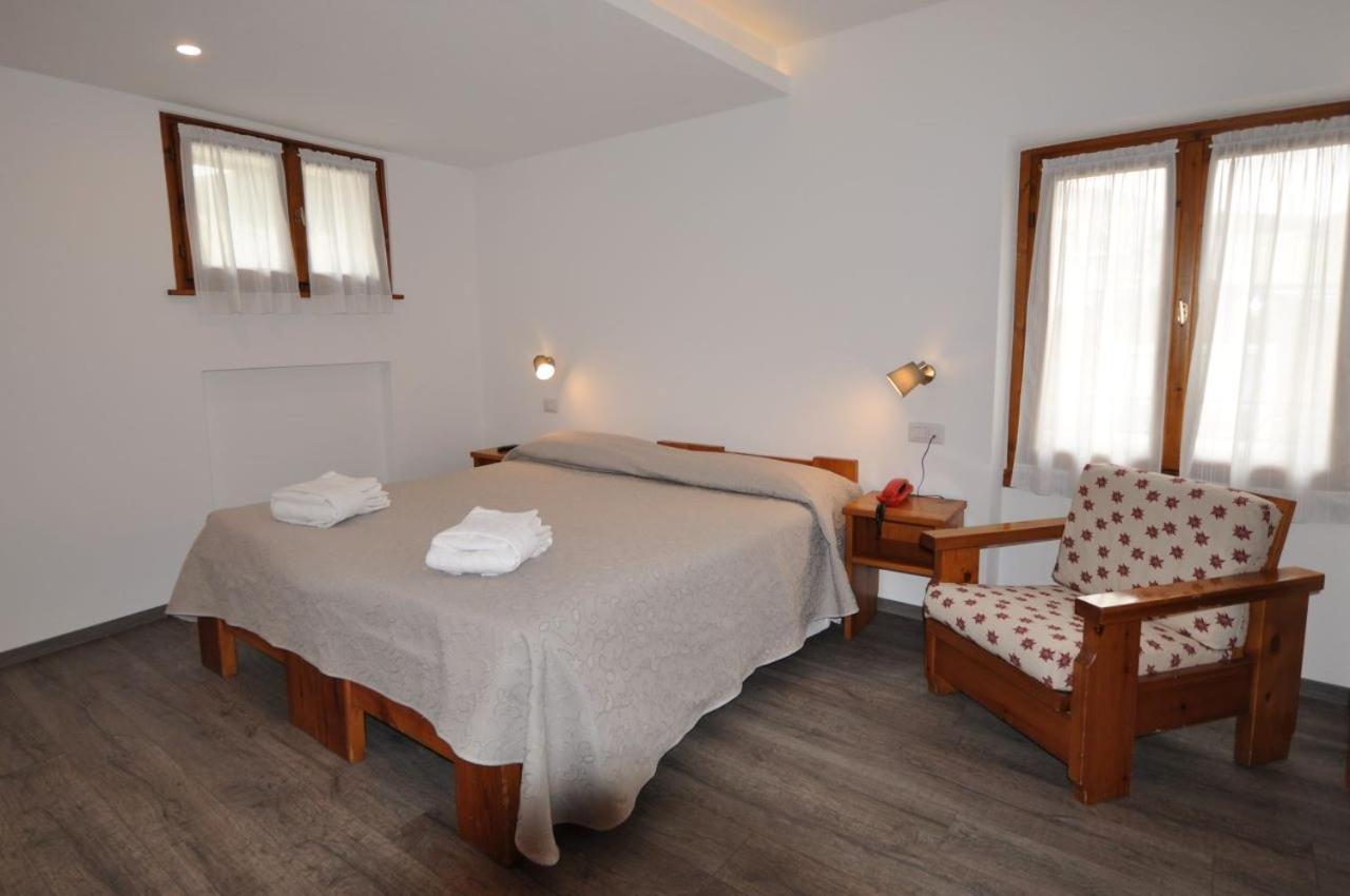 Meublé Albergo Dante Bormio Extérieur photo