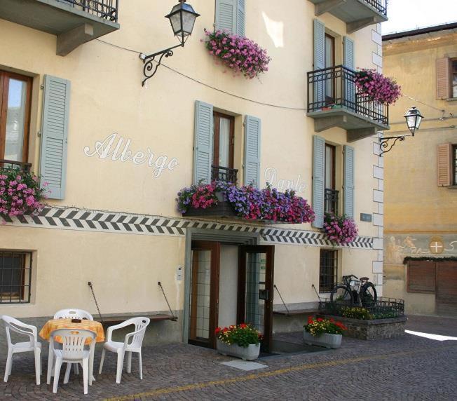 Meublé Albergo Dante Bormio Extérieur photo