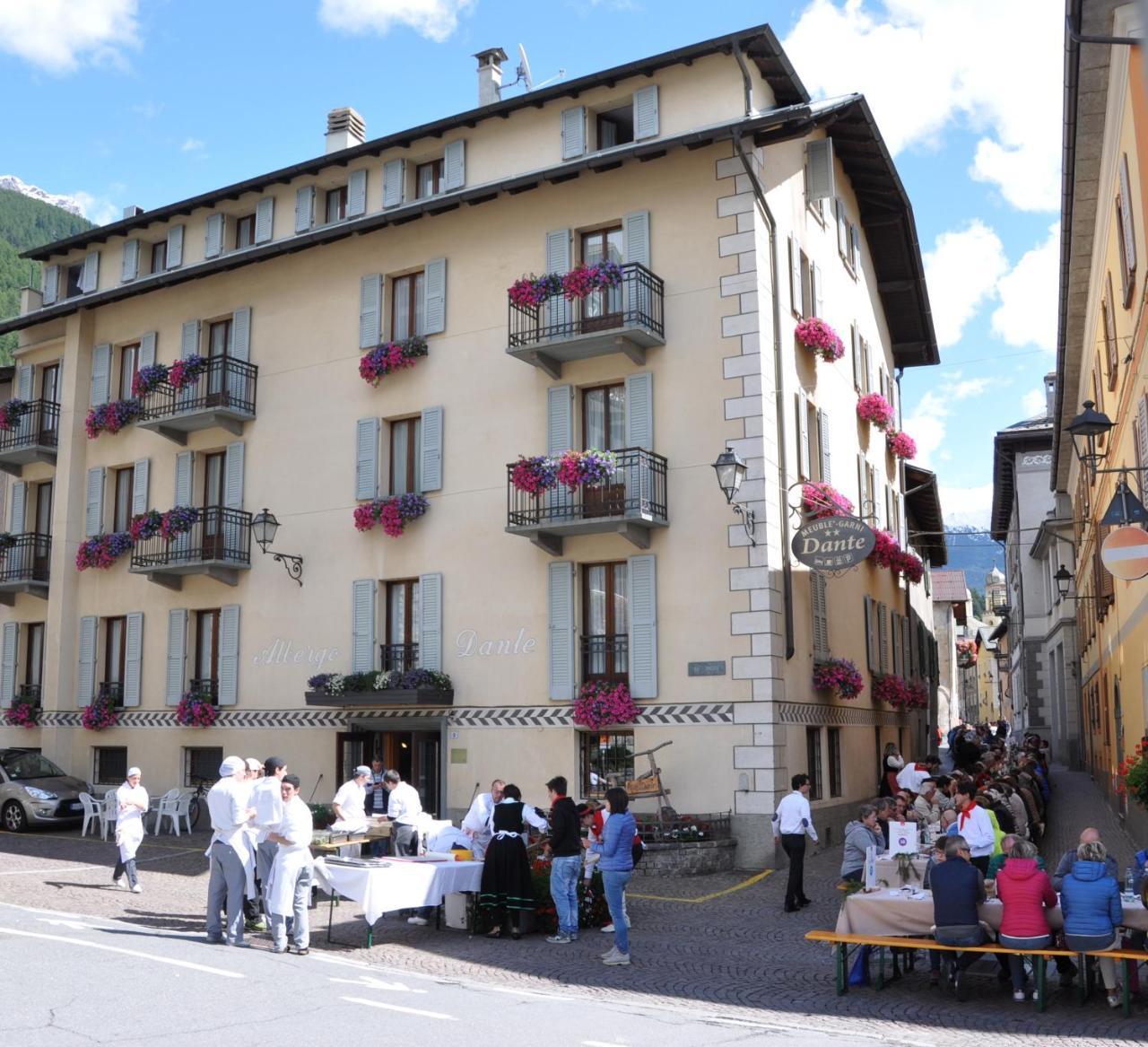 Meublé Albergo Dante Bormio Extérieur photo