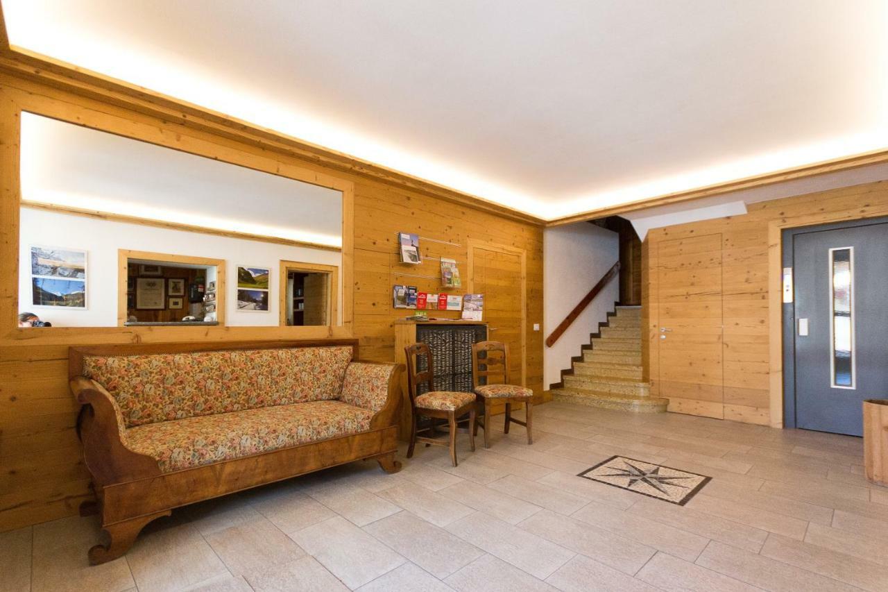 Meublé Albergo Dante Bormio Extérieur photo